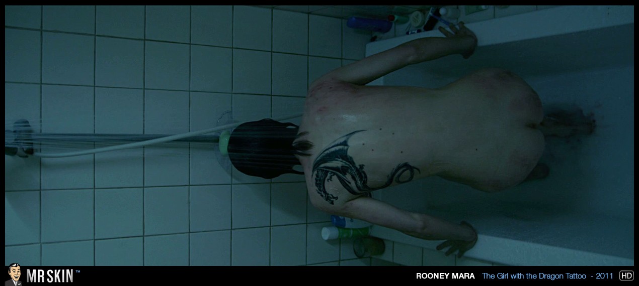 Rooney Mara sin ropa interior