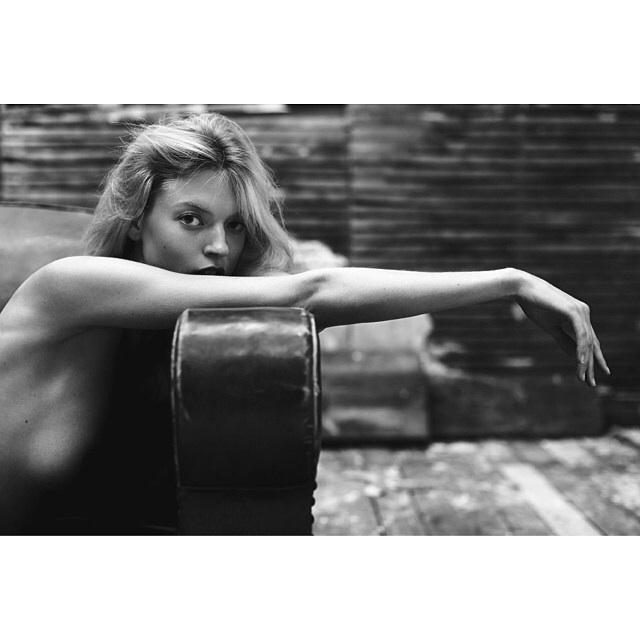 [18+] Modelo Martha Hunt Desnuda Fotos Expuestas.
