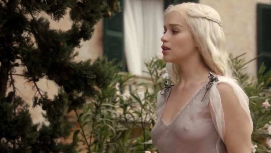 Emilia Clarke sexual