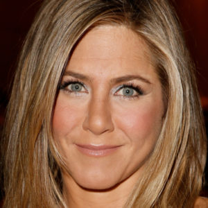 Jennifer Aniston Desnuda – Totalmente.