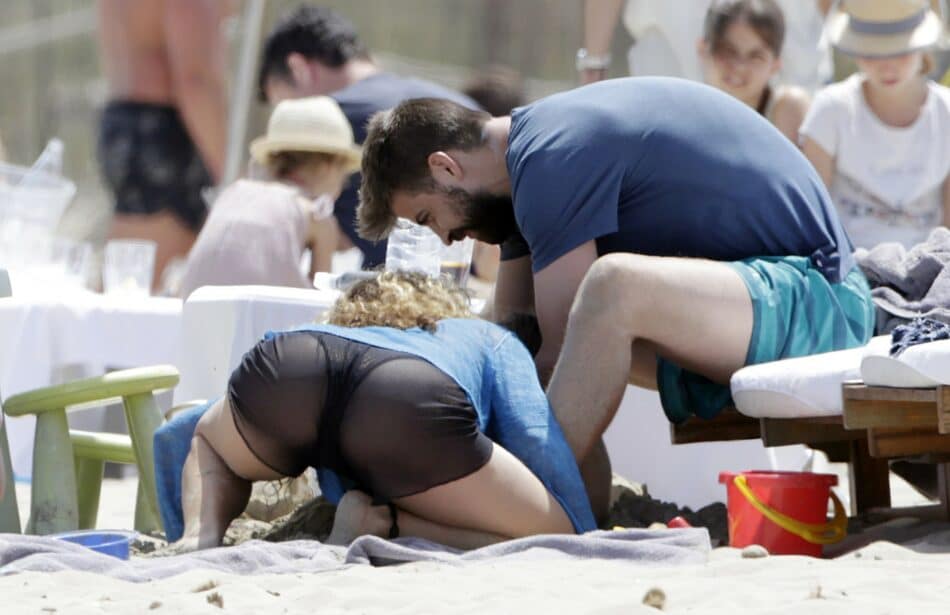 el culo de Shakira en la playa